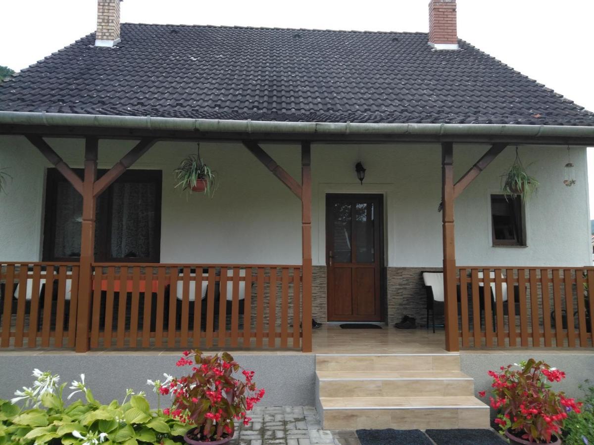Dapsy Vendégház Jósvafo Exterior foto